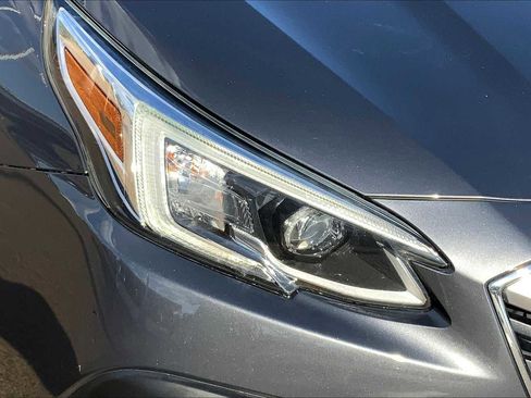 Used 2020 Subaru Outback Touring XT image 28