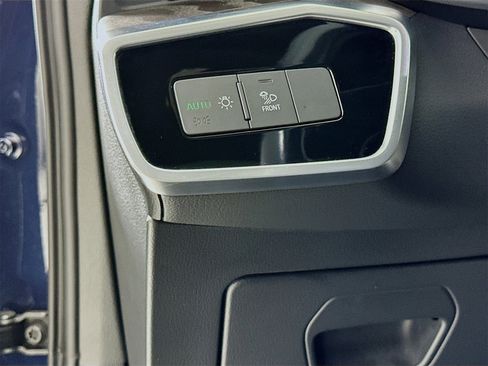 Used 2021 Audi A6 Premium Plus w/ Premium Plus Package image 11