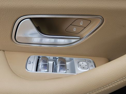 New 2026 Mercedes-Benz GLE 450 4MATIC image 38