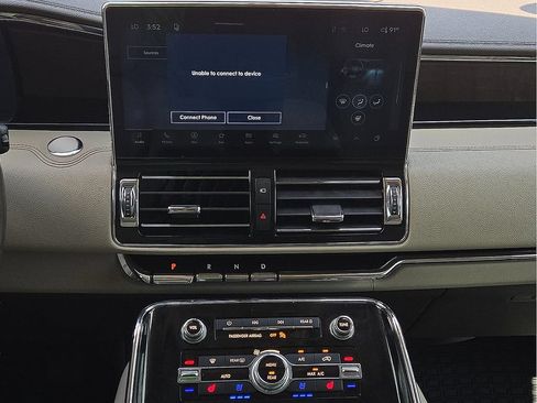 Used 2022 Lincoln Navigator Reserve AWD/4WD image 13