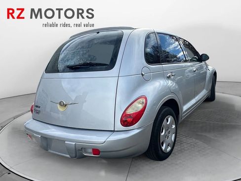 Used 2009 Chrysler PT Cruiser image 5