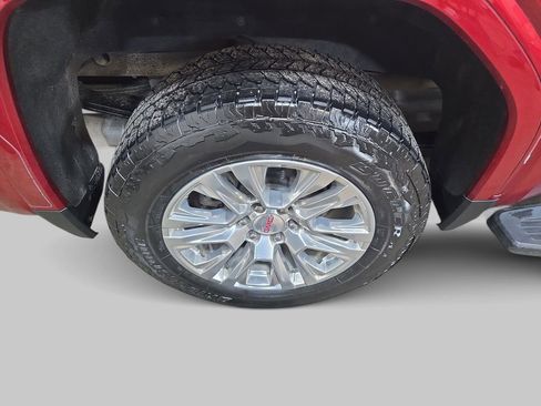 Used 2023 GMC Sierra 1500 Denali w/ Technology Package AWD/4WD image 33
