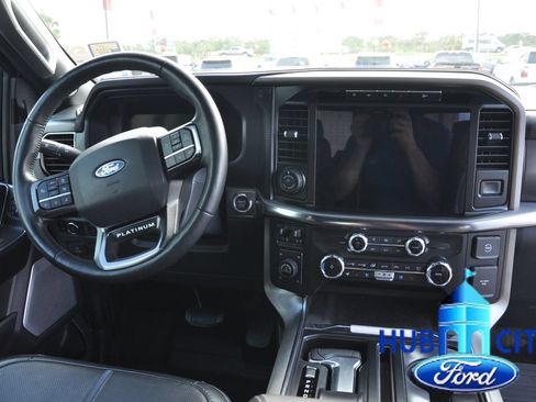 Used 2024 Ford F150 Platinum w/ Equipment Group 702A High AWD/4WD image 19