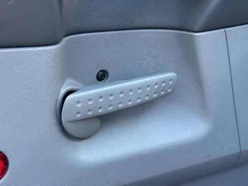 Used 2006 Dodge Ram 1500 Truck SLT w/ Protection Group AWD/4WD image 12