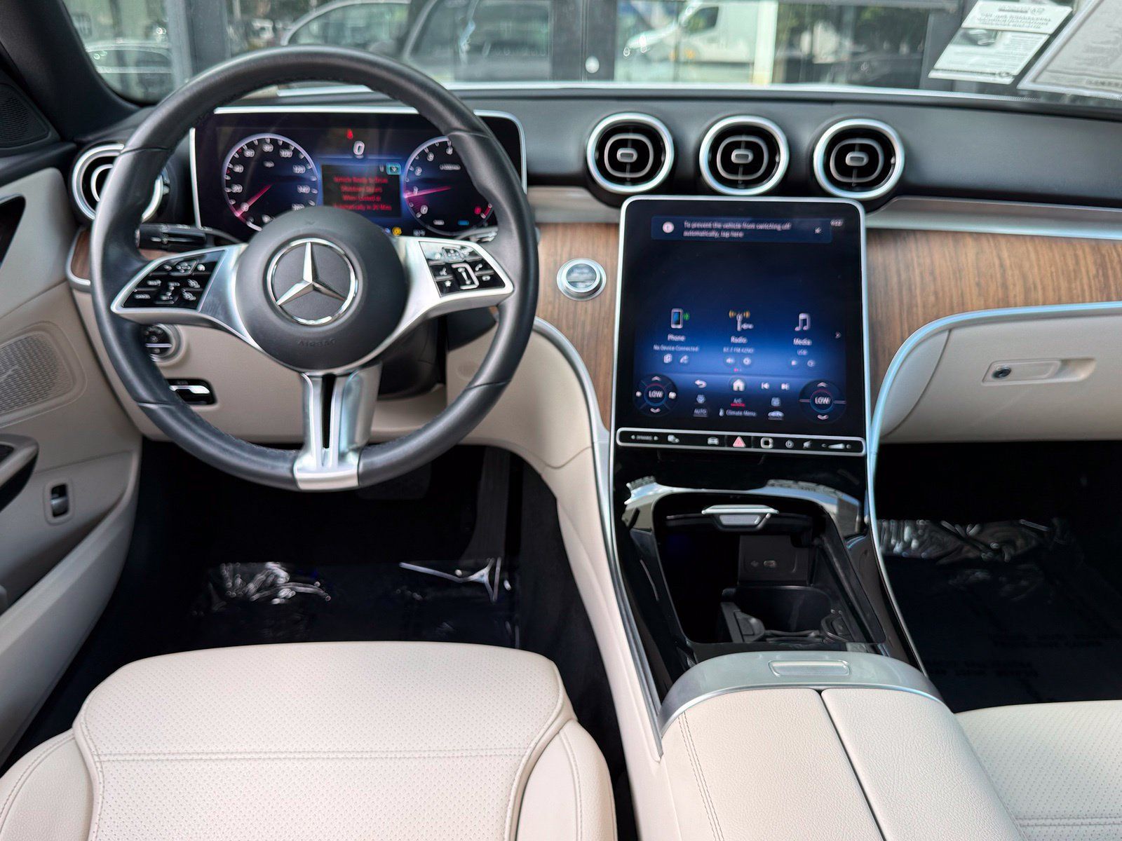 Used 2024 Mercedes-Benz C 300 Sedan image 41