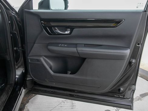 Used 2023 Honda CR-V EX-L image 9