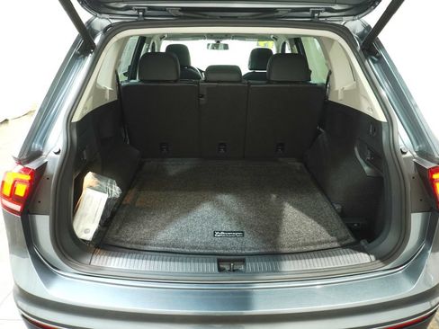Used 2019 Volkswagen Tiguan SEL AWD/4WD image 5