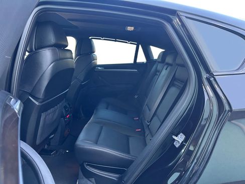 Used 2014 BMW X6 xDrive35i image 17