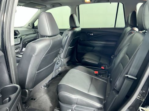 Used 2019 Honda Pilot Elite image 26
