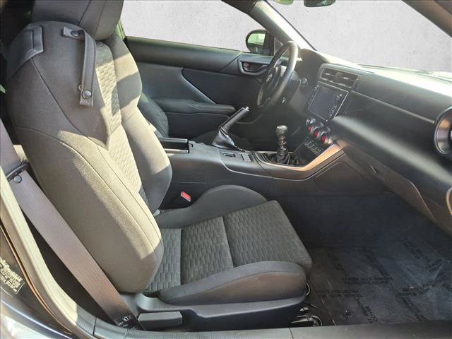 Used 2023 Toyota GR86 RWD image 17