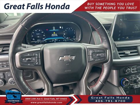 Used 2022 Chevrolet Suburban RST w/ Luxury Package image 14