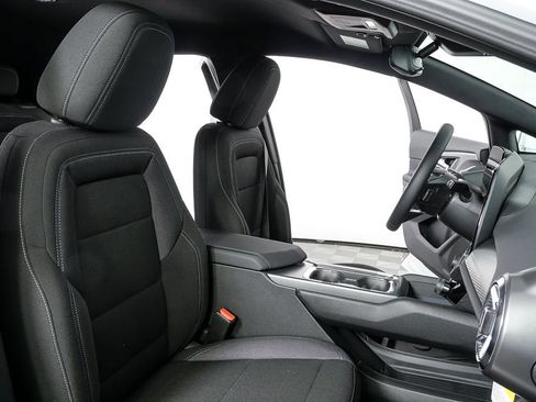 New 2026 Chevrolet Equinox EV LT image 21