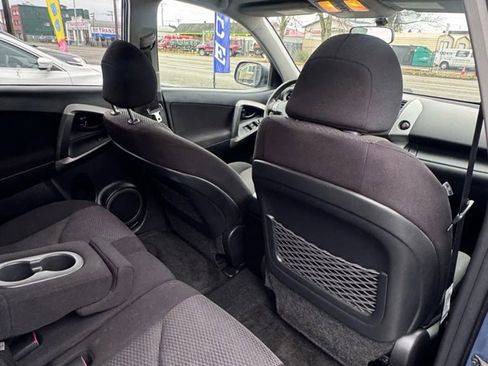 Used 2006 Toyota RAV4 Sport image 12