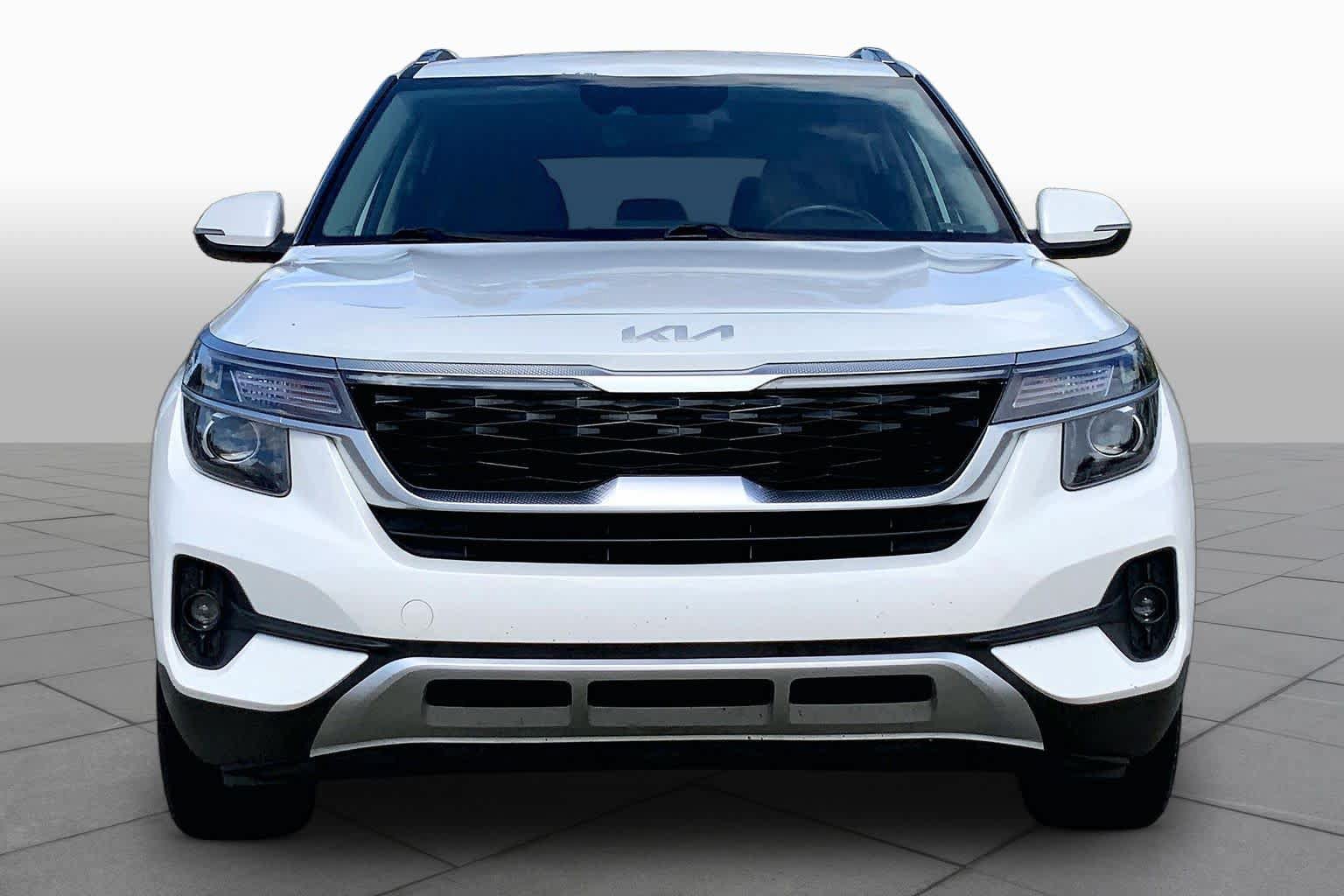 Used 2022 Kia Seltos S FWD image 4