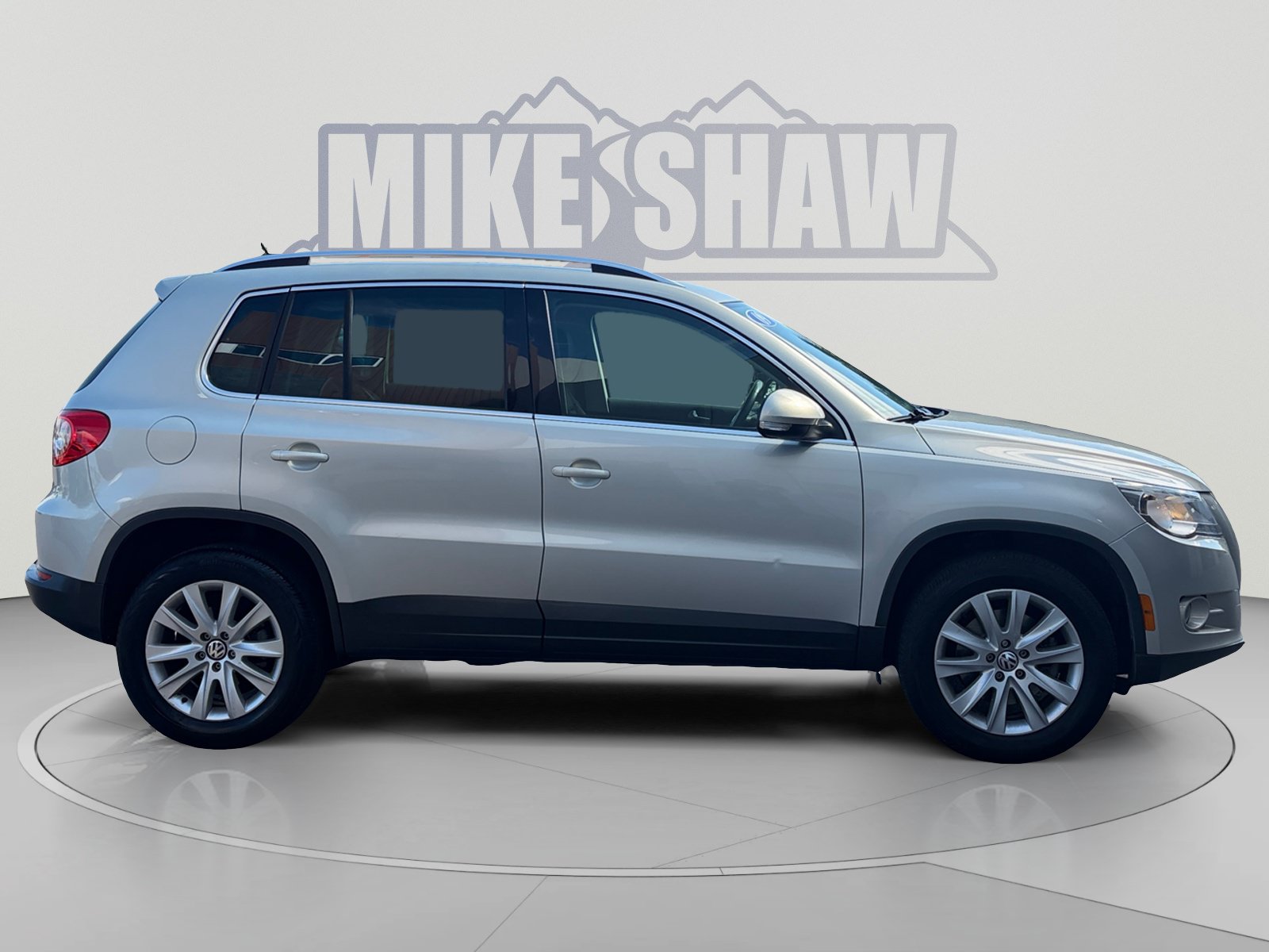 Used 2009 Volkswagen Tiguan SEL AWD/4WD image 6