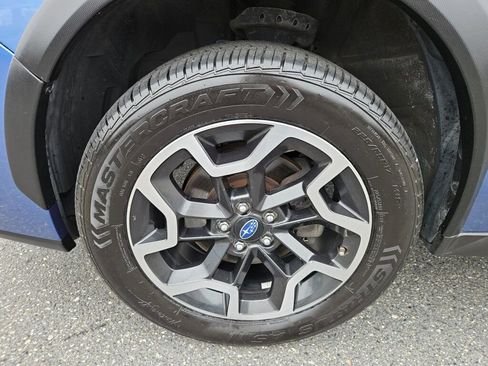 Used 2017 Subaru Crosstrek 2.0i Premium AWD/4WD image 8