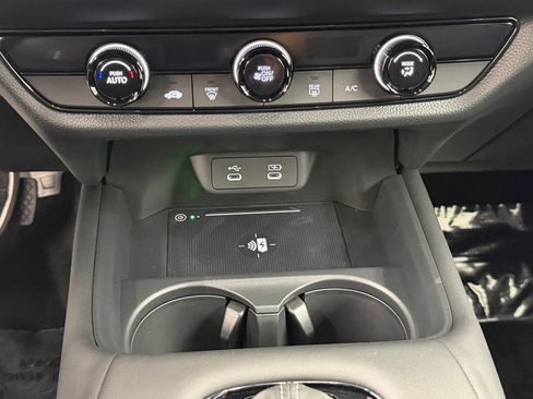 Used 2026 Honda HR-V LX image 34