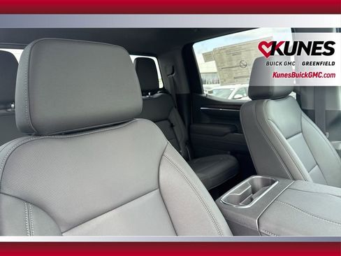 New 2026 GMC Sierra 1500 SLT w/ SLT Premium Plus Package AWD/4WD image 39