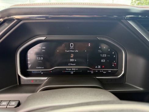 Used 2024 GMC Sierra 1500 AT4 w/ Technology Package AWD/4WD image 14