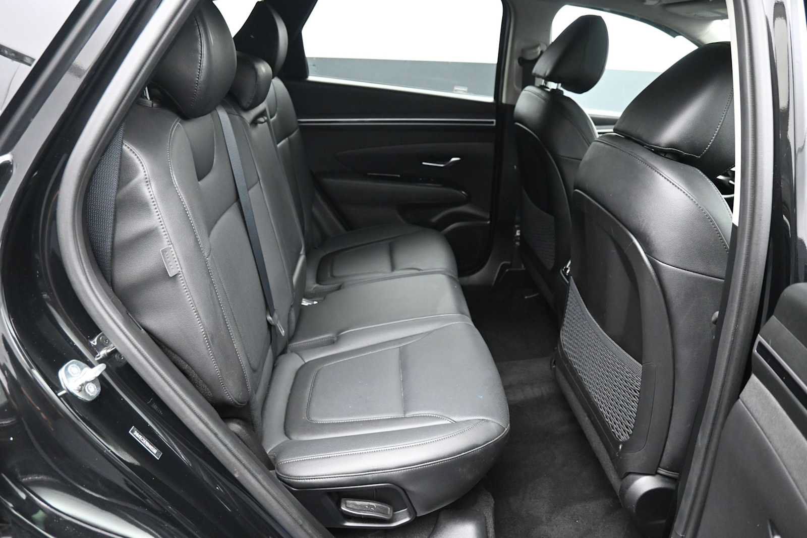 Used 2024 Hyundai Tucson Limited AWD/4WD image 26