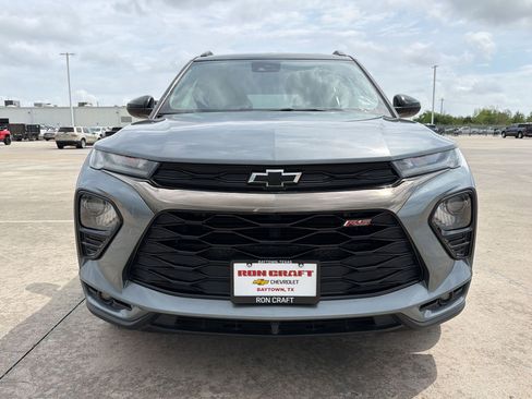 Used 2021 Chevrolet TrailBlazer RS w/ Sun and Liftgate Package image 4