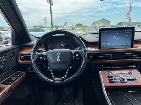 Used 2021 Lincoln Aviator Reserve w/ Elements Package Plus AWD/4WD image 33