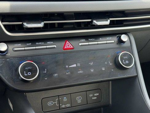 Used 2024 Hyundai Sonata SEL FWD image 25