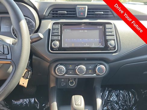 Used 2025 Nissan Versa S FWD image 13