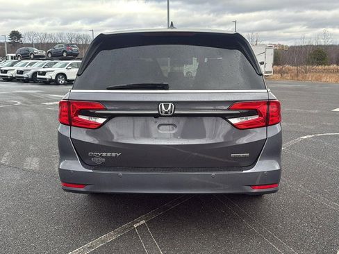 Used 2022 Honda Odyssey Touring image 9