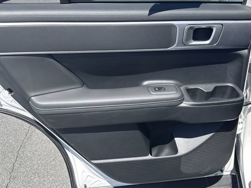 Certified 2024 Hyundai Santa Fe SEL FWD image 22
