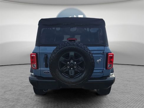 Used 2023 Ford Bronco Black Diamond image 5