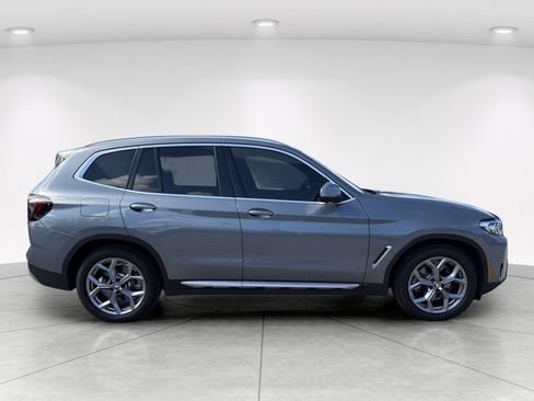 Used 2024 BMW X3 sDrive30i w/ Convenience Package RWD image 3