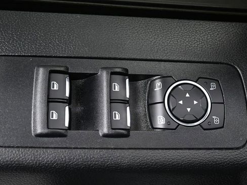 Used 2018 Ford F150 Lariat image 12