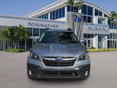 Used 2021 Subaru Outback Premium AWD/4WD image 2
