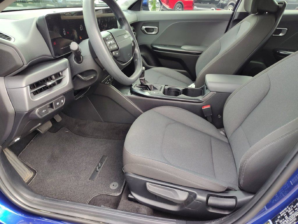 Certified 2025 Kia K4 FWD image 8