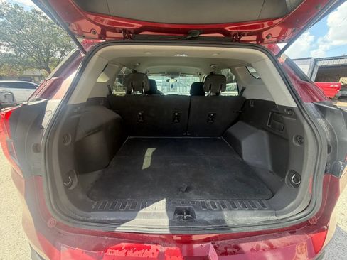 Used 2018 GMC Terrain SLE w/ Driver Convenience Package FWD image 21