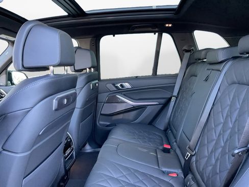 New 2026 BMW X5 M60i image 13