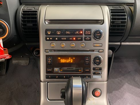 Used 2004 INFINITI G35 Coupe w/ Premium Pkg RWD image 15