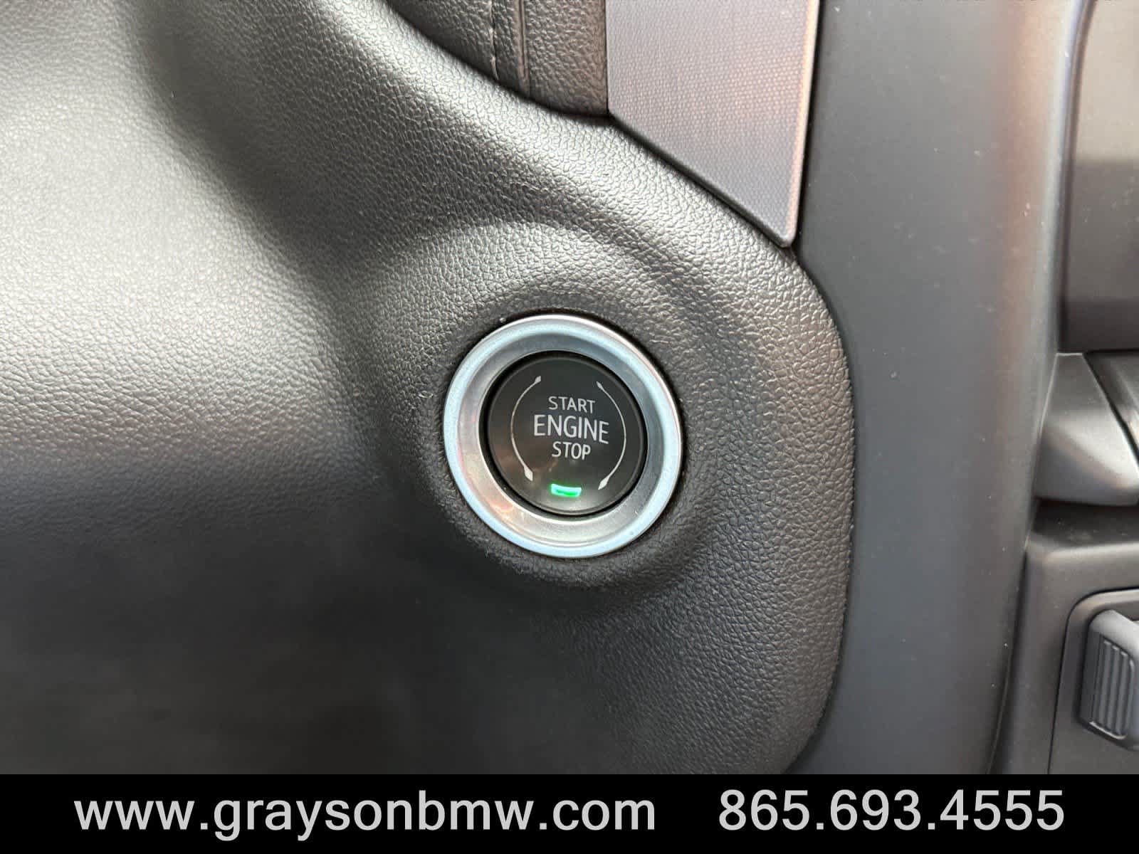 Used 2020 GMC Sierra 1500 SLT w/ SLT Premium Plus Package AWD/4WD image 29