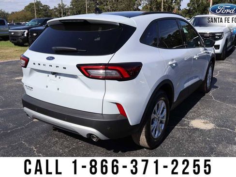 New 2026 Ford Escape Active w/ Active Premium Tech Pack image 4