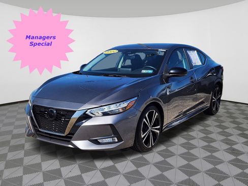 Used 2022 Nissan Sentra SR FWD image 2