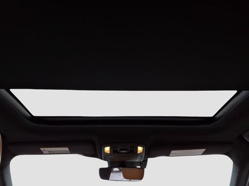 Used 2022 Toyota Highlander Platinum image 37