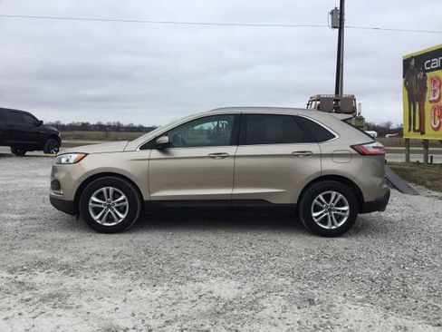 Used 2020 Ford Edge SEL w/ Cargo Accessory Package image 8