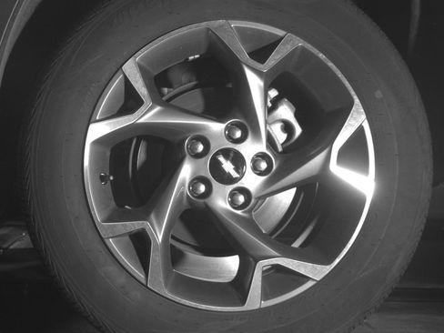 Used 2025 Chevrolet Trax LT FWD image 14