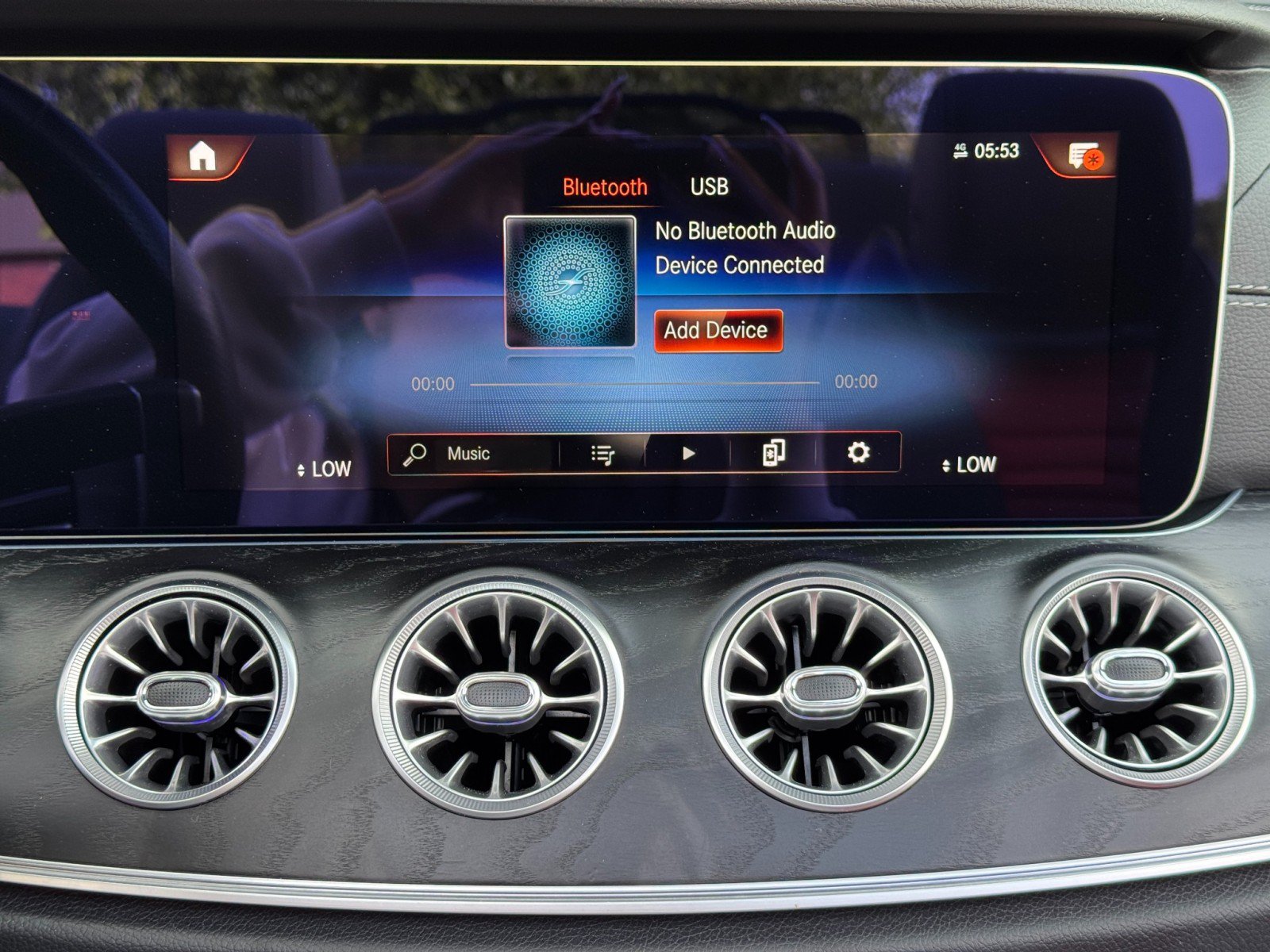 Used 2023 Mercedes-Benz E 450 Cabriolet w/ AMG Line image 28
