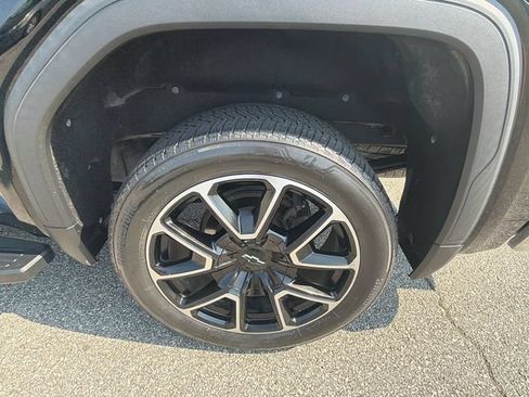 Used 2021 GMC Sierra 1500 SLT RWD image 19