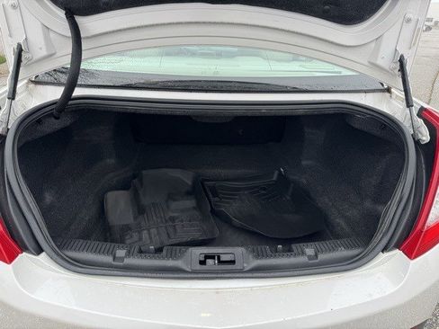 Used 2014 Lincoln MKS AWD w/ Equipment Group 101A image 36