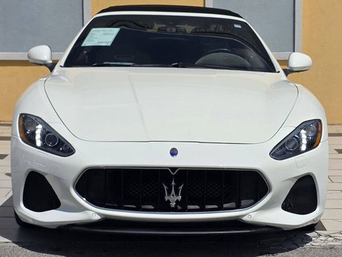 Used 2018 Maserati GranTurismo Sport RWD image 12