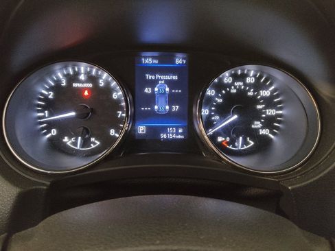 Used 2018 Nissan Rogue SV AWD/4WD image 23