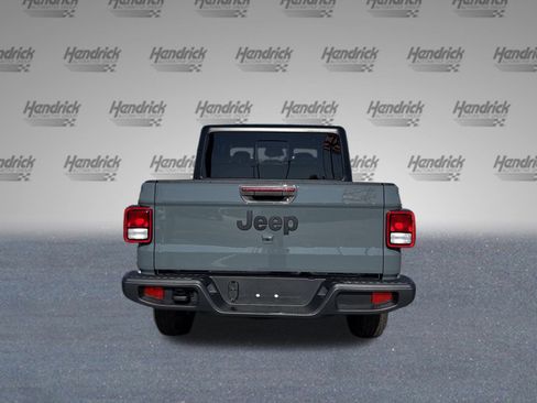 New 2026 Jeep Gladiator Sport image 7